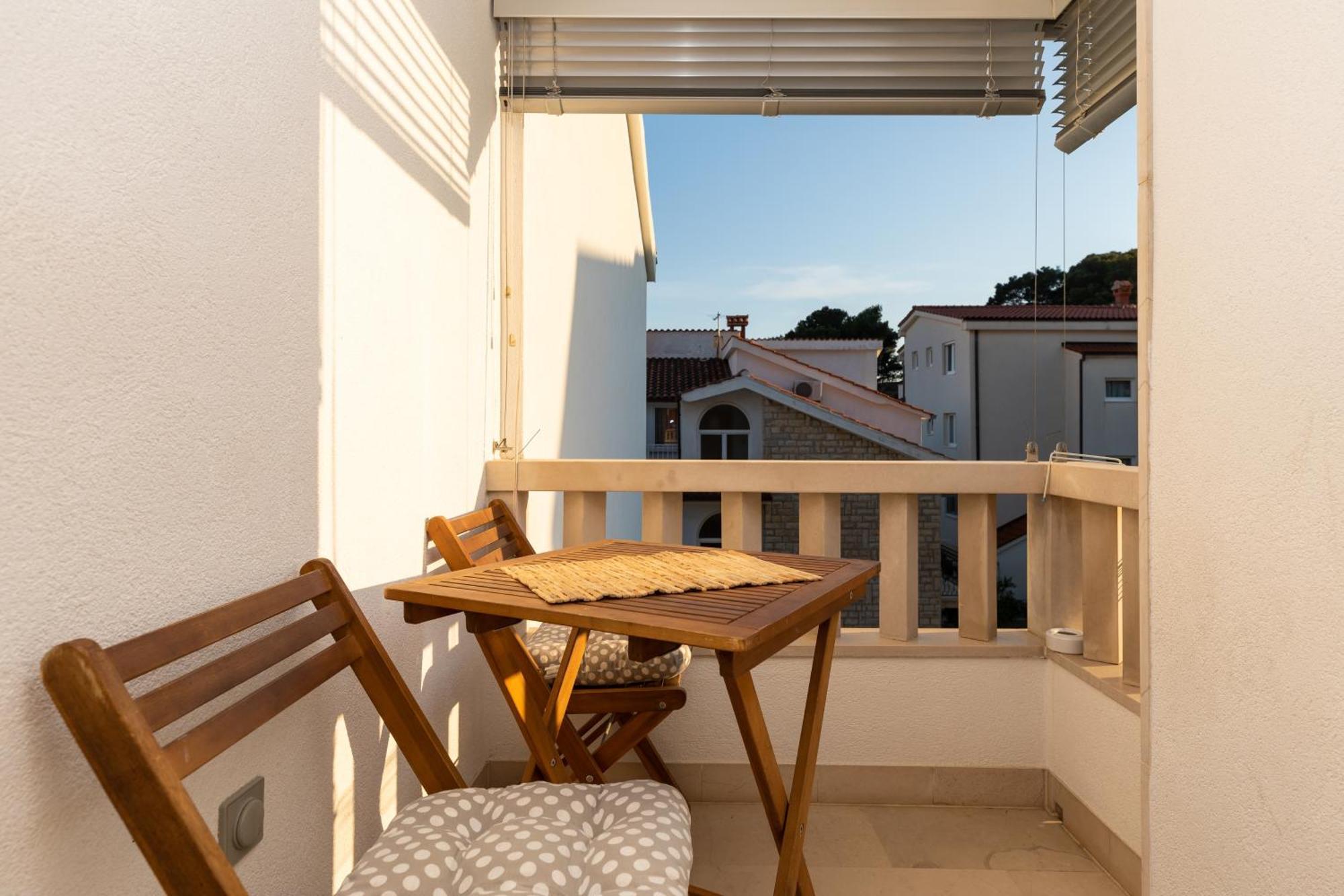 Apartments By The Sea Duce, Omis - 5973 Экстерьер фото