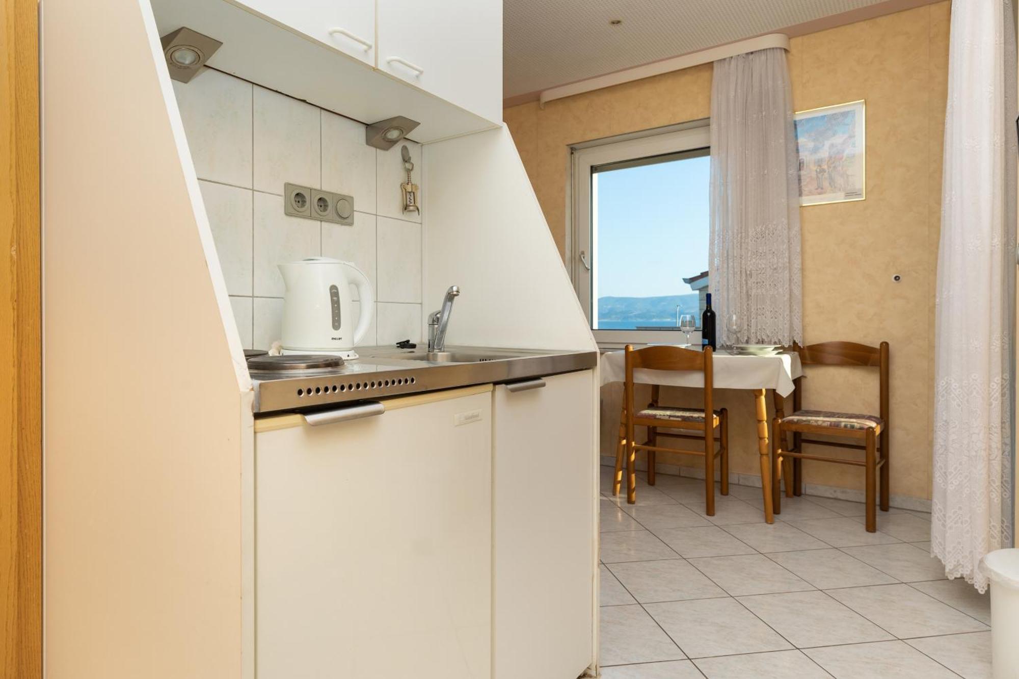 Apartments By The Sea Duce, Omis - 5973 Экстерьер фото